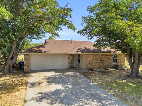 A home in Sanger