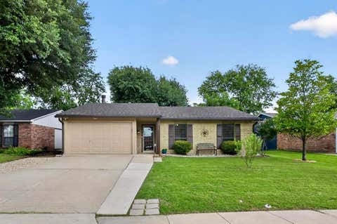 Photo of 517 Ridgemont Drive, Allen, TX 75002 (MLS # 21297760)
