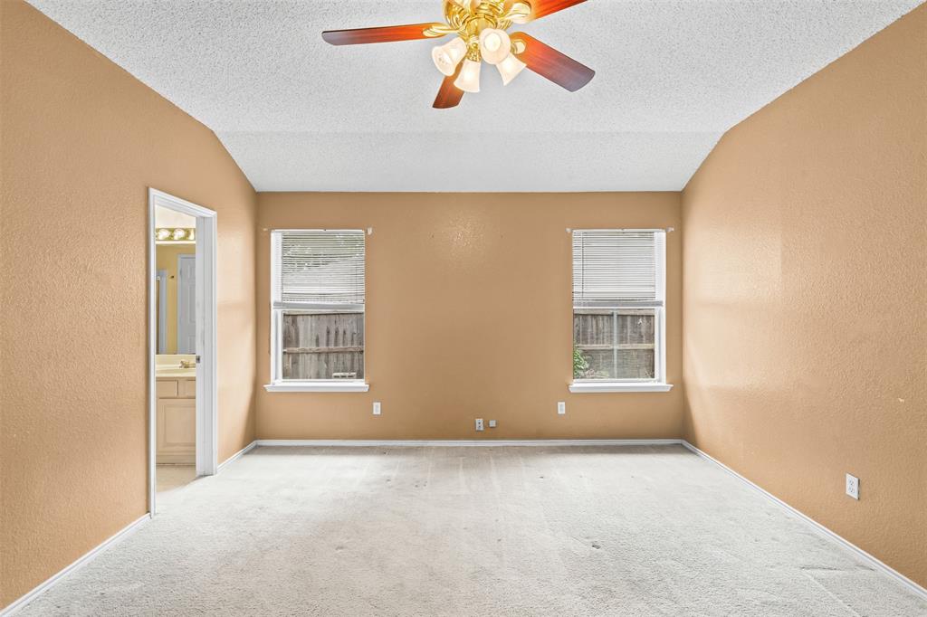 Benbrook, Texas 76126, United States, 3 Bedrooms Bedrooms, ,2 BathroomsBathrooms,Residential,Active,196464