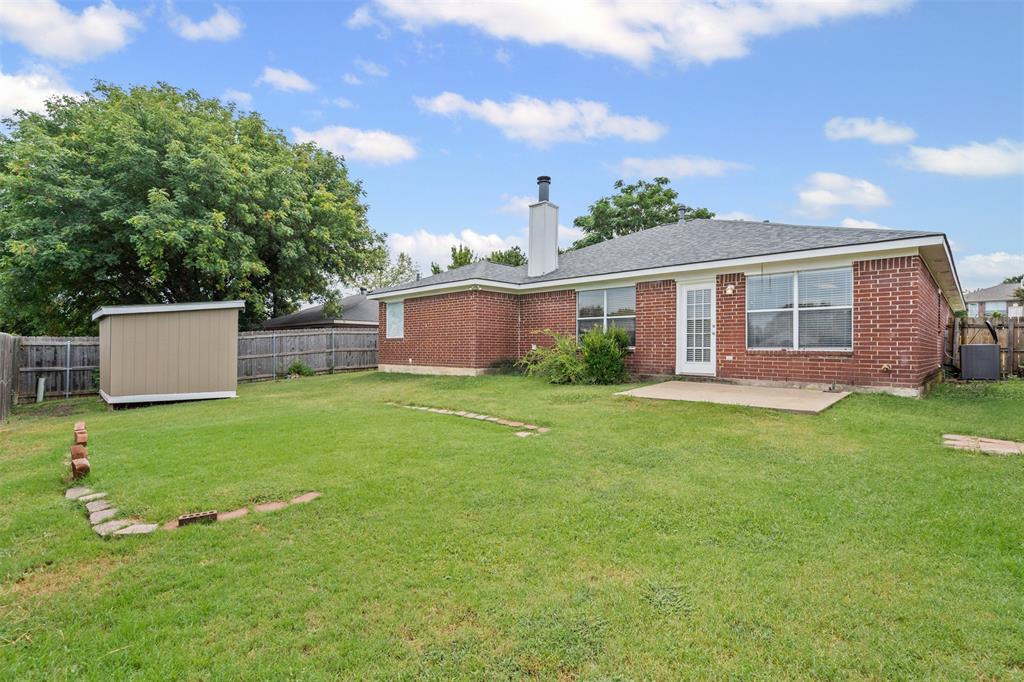 Benbrook, Texas 76126, United States, 3 Bedrooms Bedrooms, ,2 BathroomsBathrooms,Residential,Active,196464