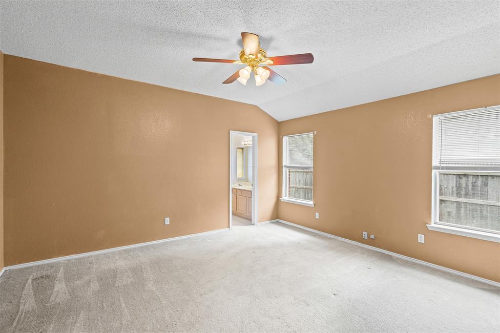 Benbrook, Texas 76126, United States, 3 Bedrooms Bedrooms, ,2 BathroomsBathrooms,Residential,Active,196464