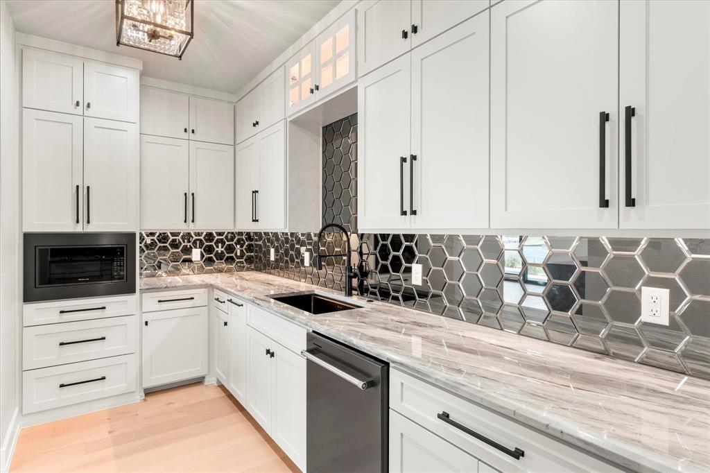 Groves Cedar Creek - Residential