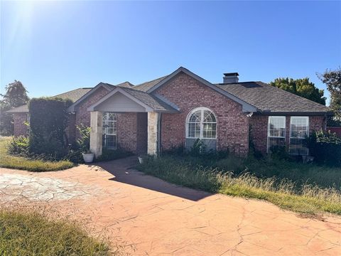 Photo of 1200 Bloom Street, Lucas, TX 75002 (MLS # 21173685)
