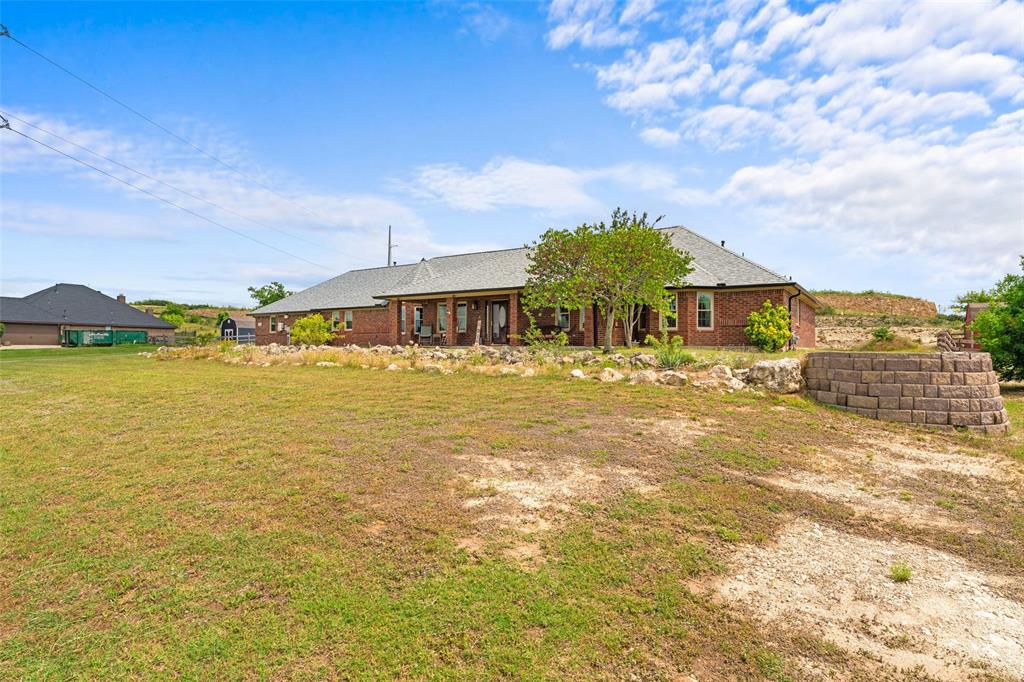1114 Mount Lane