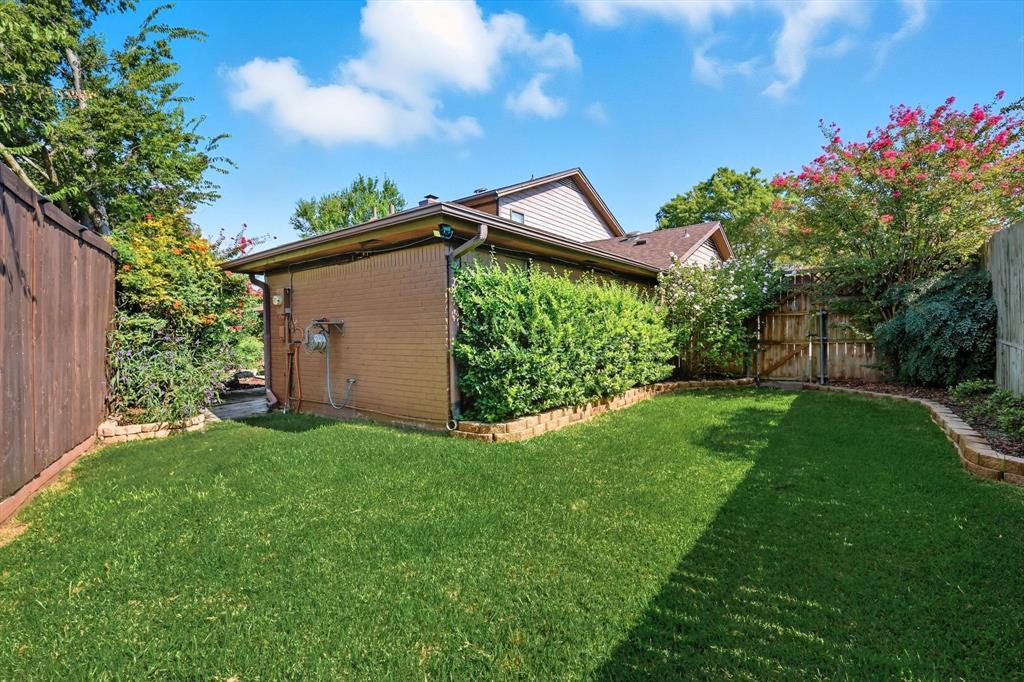 3609 Wayne Court