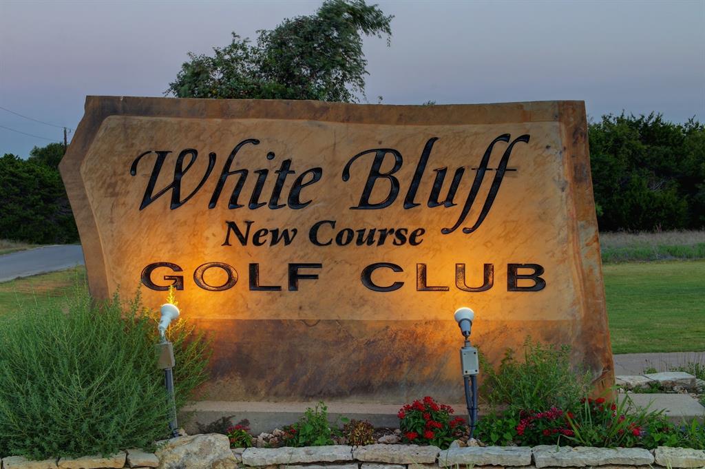 White Bluff #28 - Land