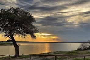 White Bluff #28 - Land