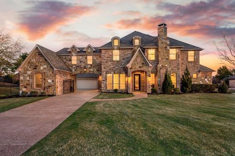 Photo of 115 Eagles Peak Lane, Double Oak, TX 75077 (MLS # 21194536)