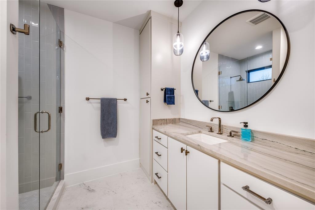 University Blvd Terrace - Residential