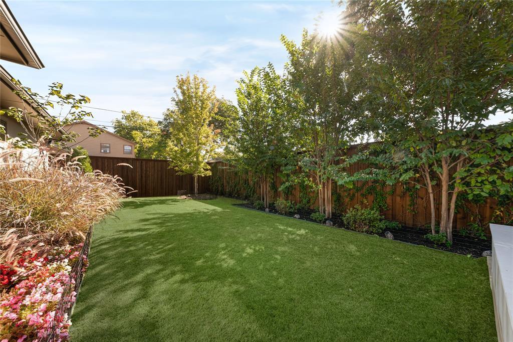 University Blvd Terrace - Residential