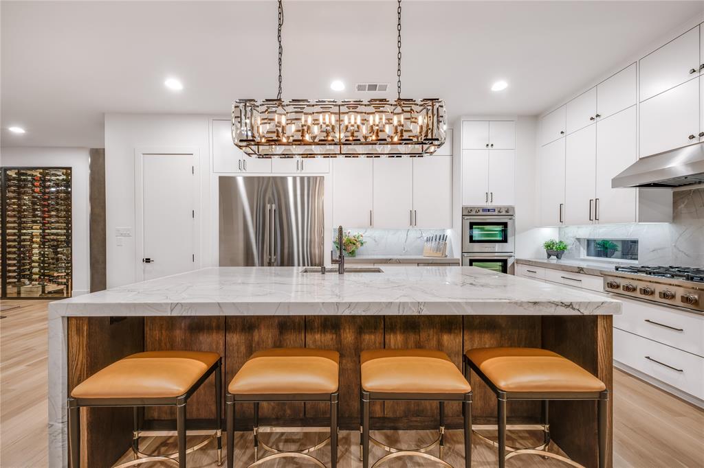 University Blvd Terrace - Residential