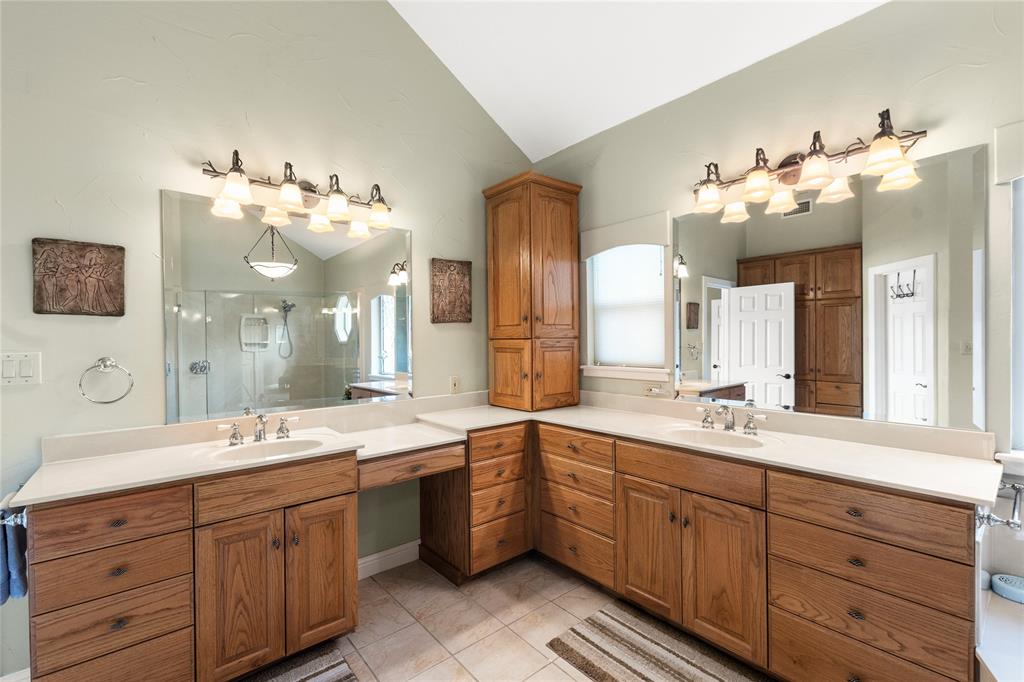 Woodmere Park - Residential