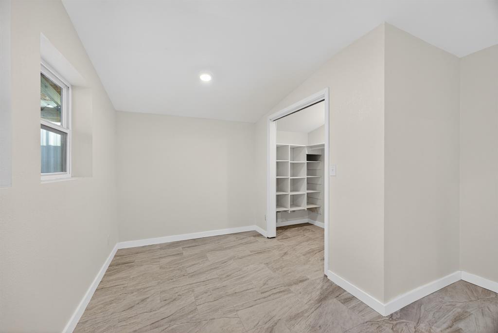 Thomas Hicks Surv Abs #1817 - Residential