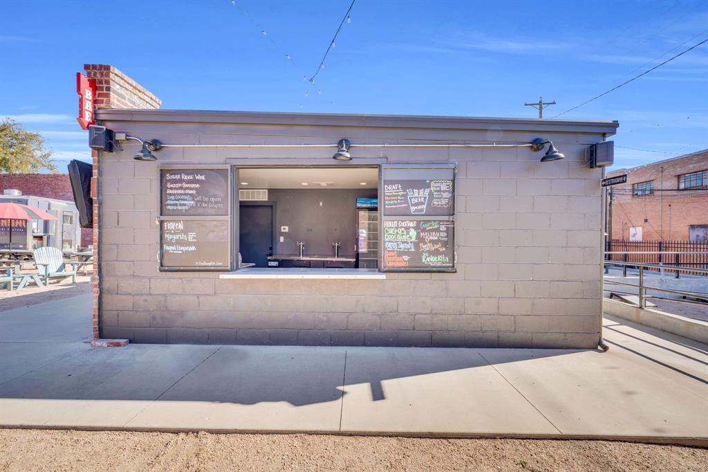 O T Ennis - Commercial Sale