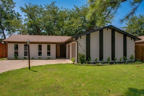 2212 Kevin Court Irving TX 75060