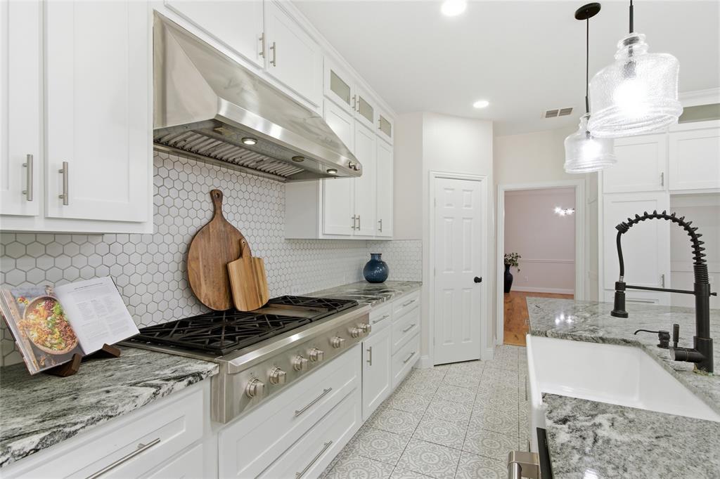 4133 Amhurst Drive