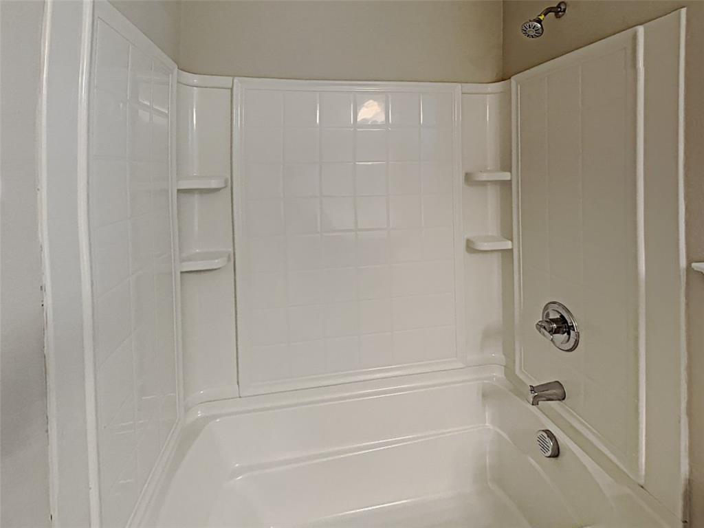 South Oak Grove Estates Add - Residential Lease