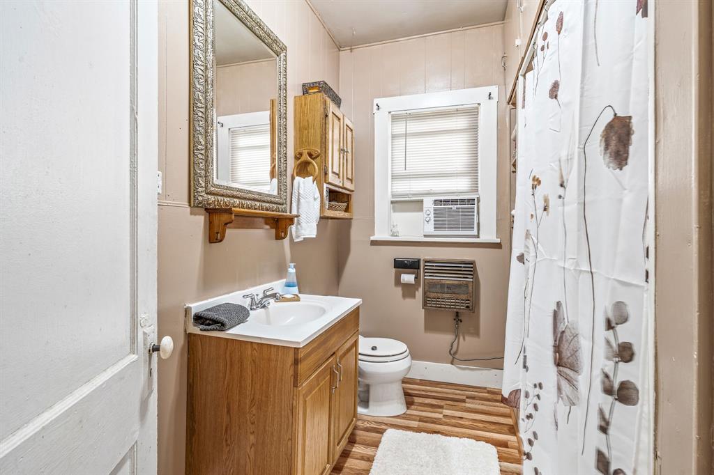 Central Deleon - Residential