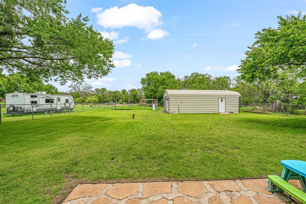 Central Deleon - Residential