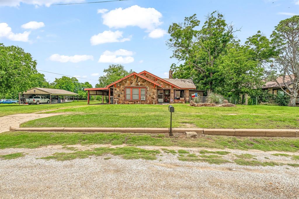 Central Deleon - Residential