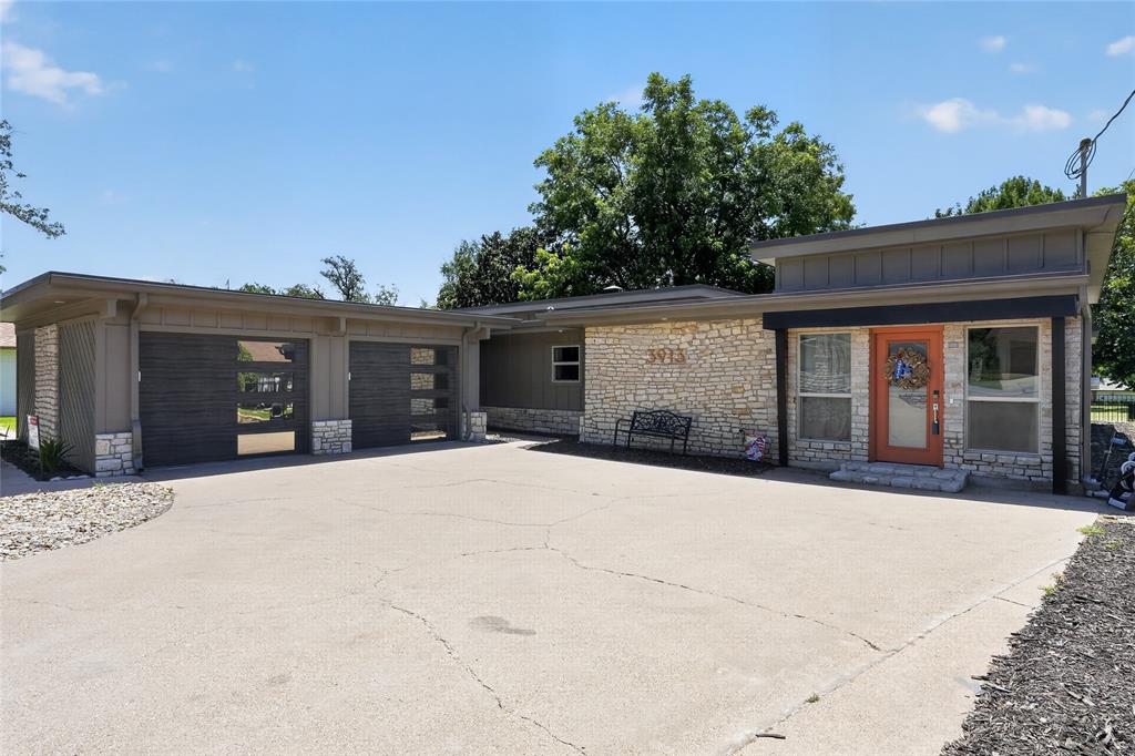 3913 Fairway Drive