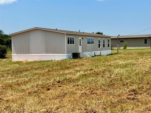 A home in Bullard