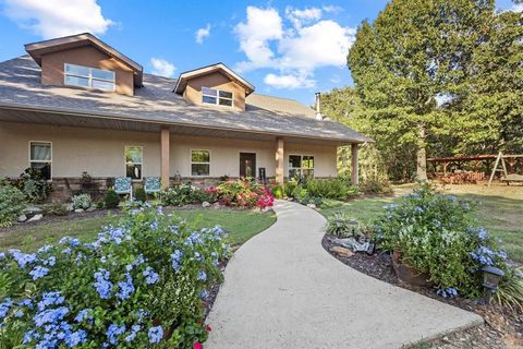 312 County Road 2100 Detroit TX 75436