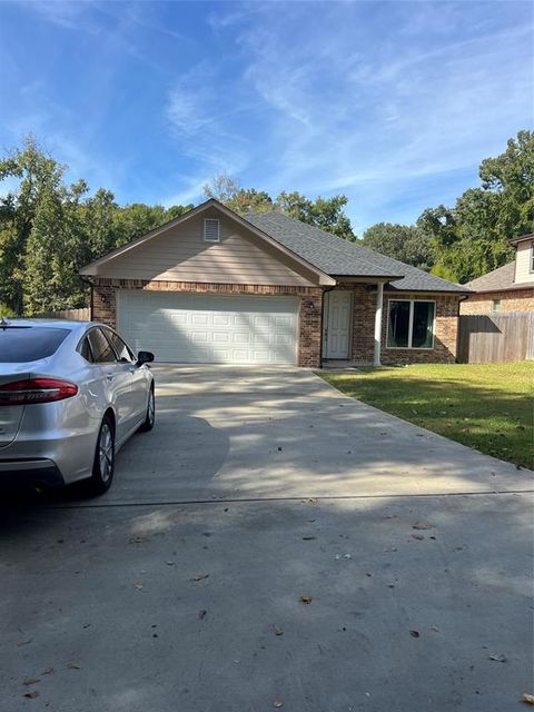 2307 Smith Drive Longview TX 75605