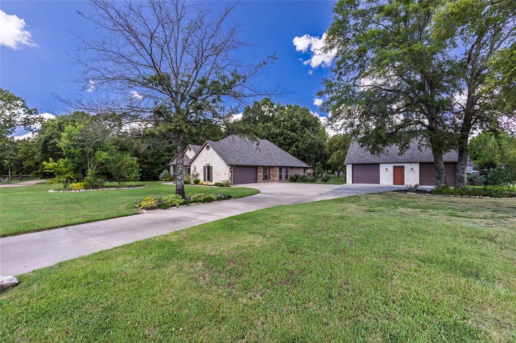 271 Private Road 5943