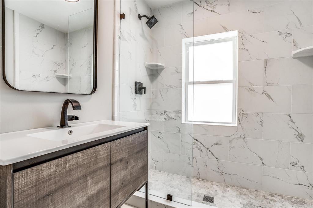 Travis Ave Condo 4231-4233 - Residential Lease