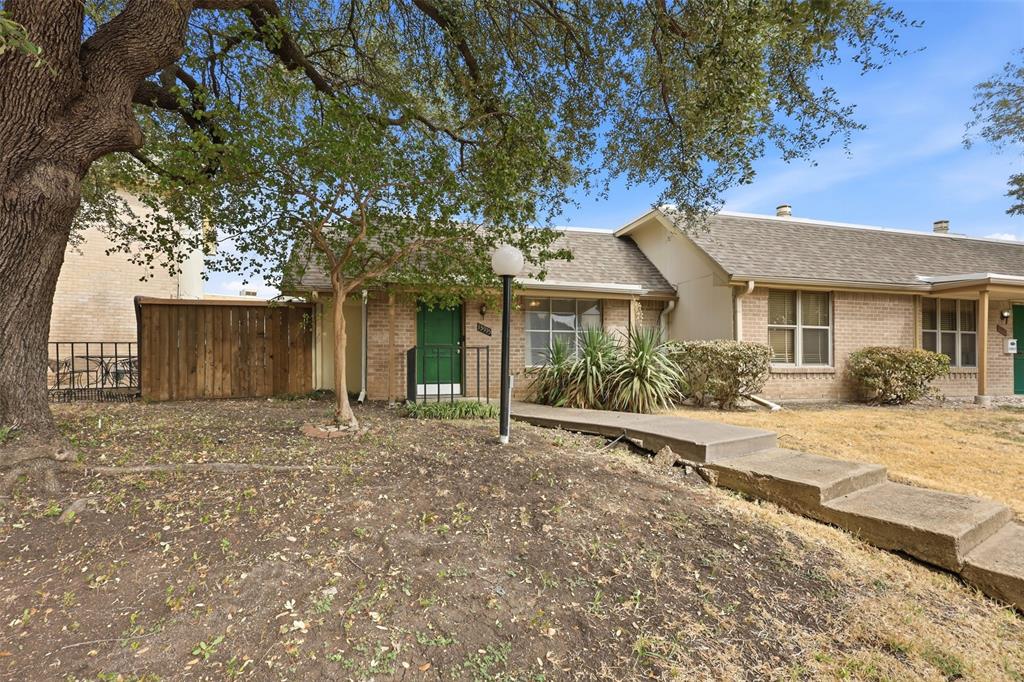 13915 Brookgreen Drive