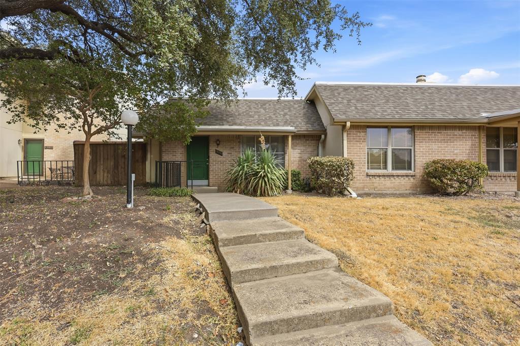 13915 Brookgreen Drive
