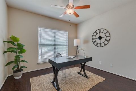 Tiny photo for 2701 Mccart Avenue #101, Fort Worth, TX 76110 (MLS # 20917344)