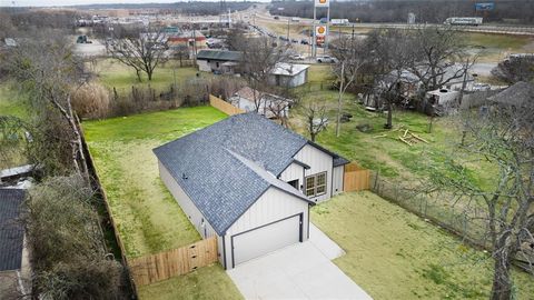 1111 Travis Avenue Alvarado TX 76009