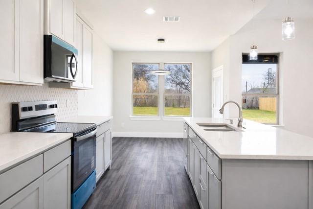 New Town Dupcard - Residential