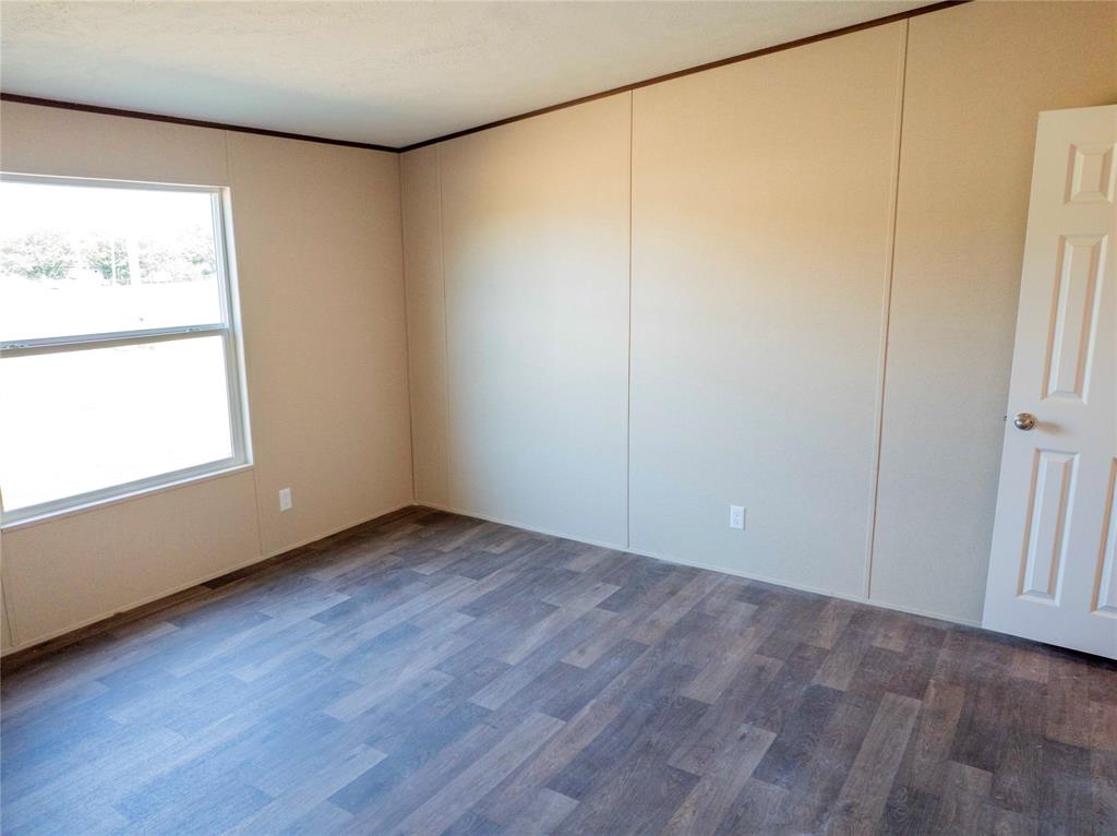 WALDEN ESTATES - Residential