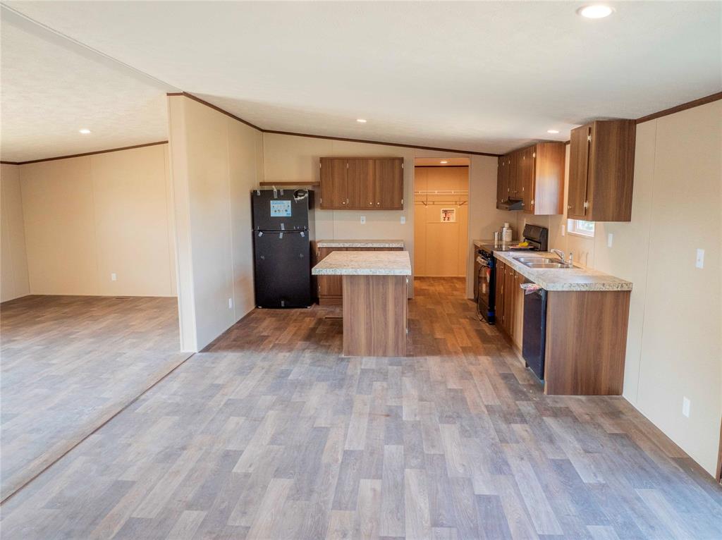 WALDEN ESTATES - Residential