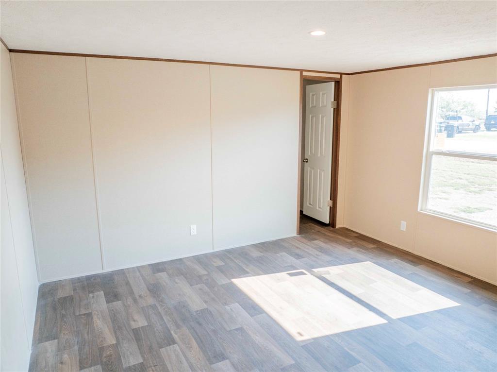 WALDEN ESTATES - Residential