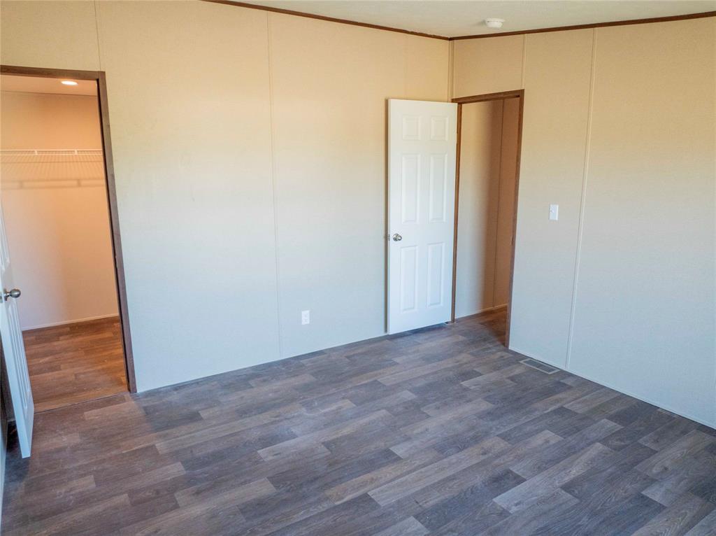 WALDEN ESTATES - Residential