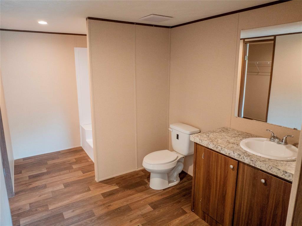 WALDEN ESTATES - Residential