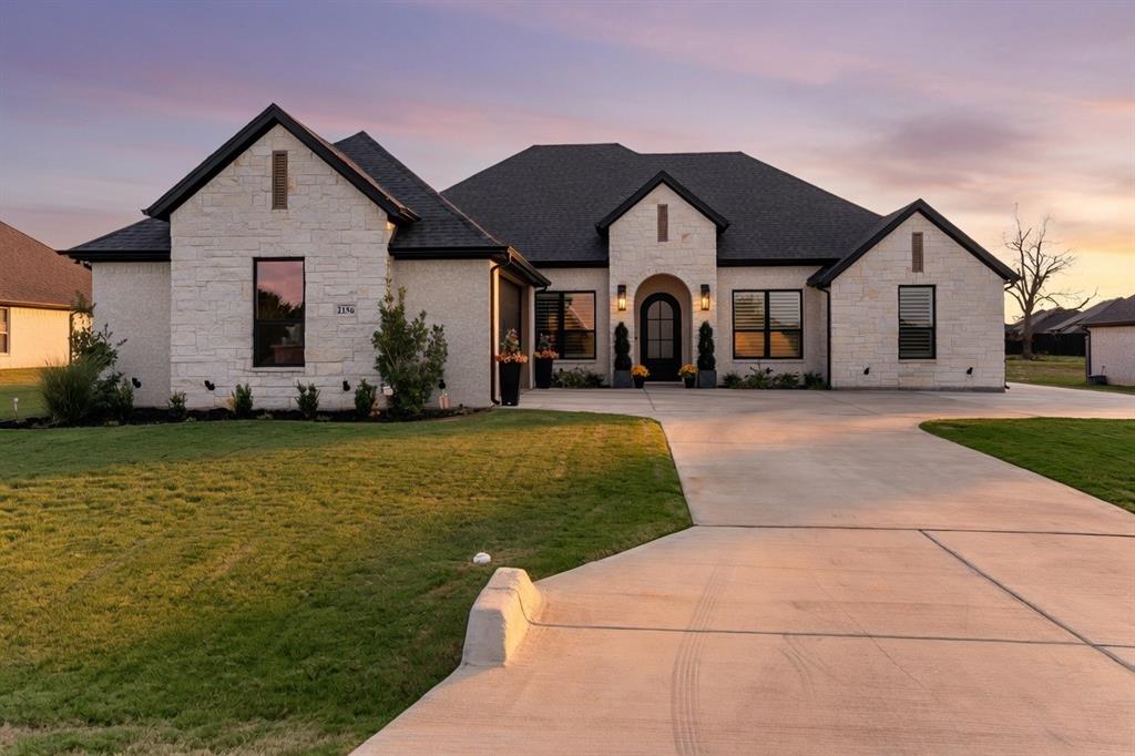 2156 Middlewood Circle