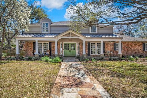 9702 Trail Hill Drive Dallas TX 75238