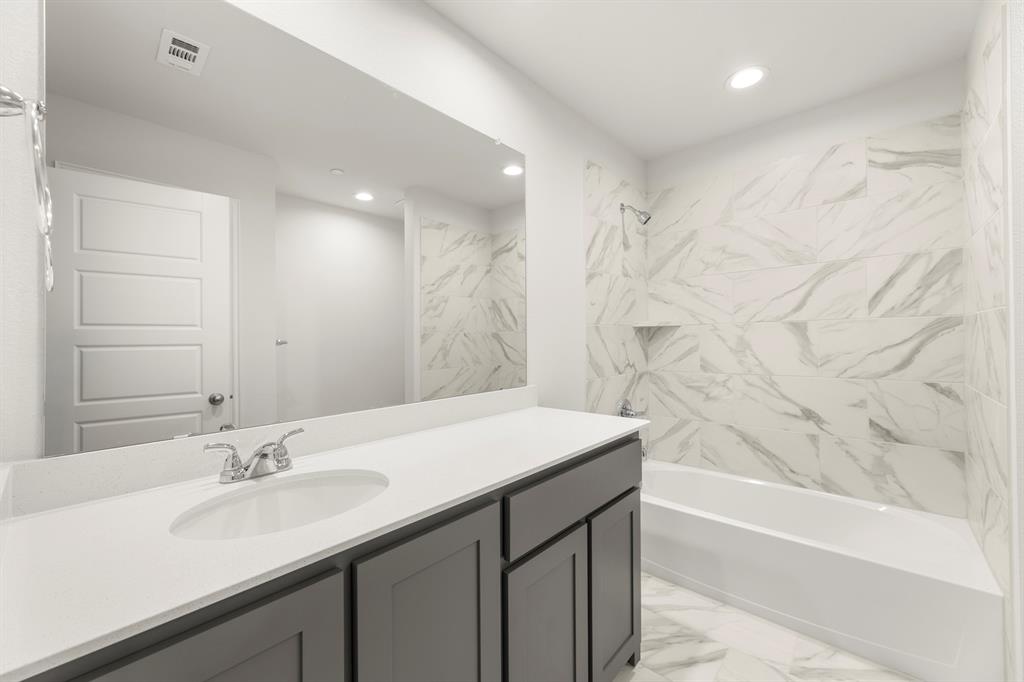 Sereno Oaks at Buckner Terrace - Residential