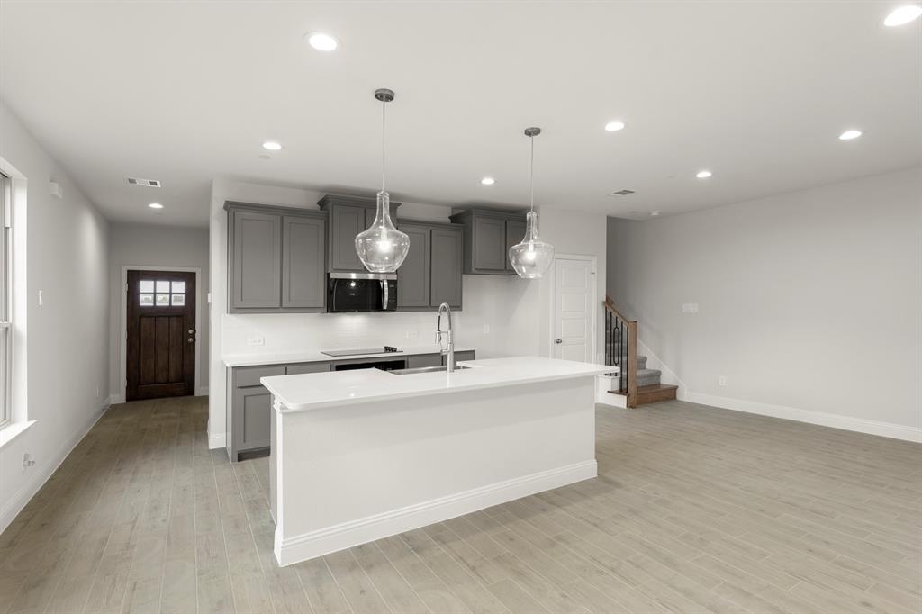 Sereno Oaks at Buckner Terrace - Residential