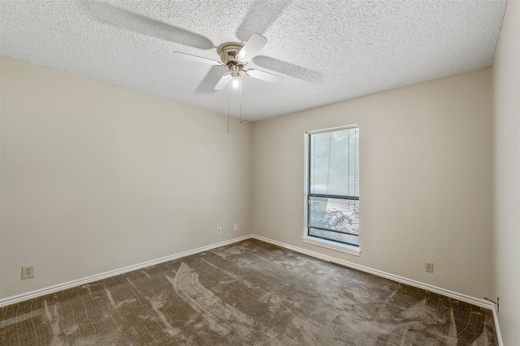 Lake Brenda - Residential