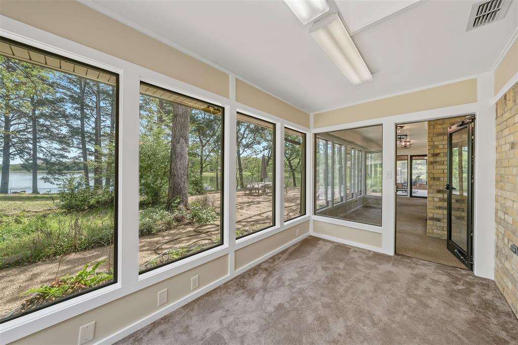 Lake Brenda - Residential