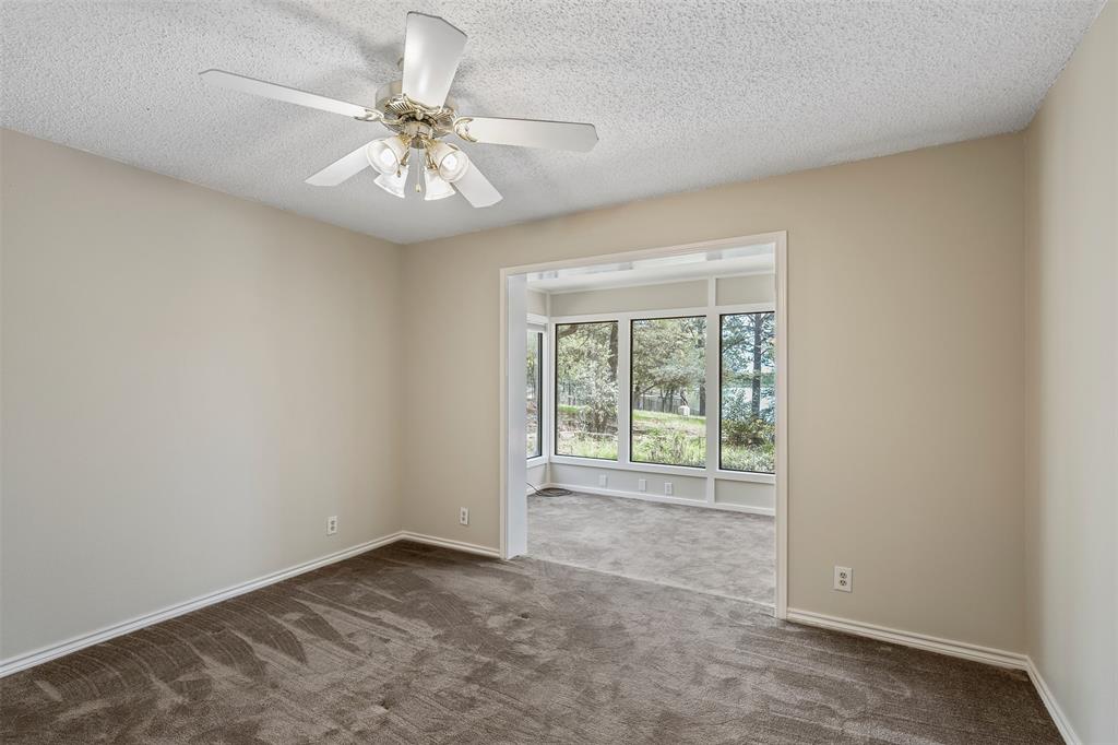 Lake Brenda - Residential