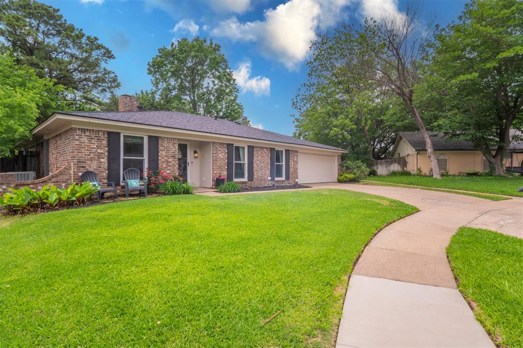 608 Spring Lake Drive