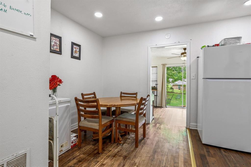 MUNSON & PURINTON, - Residential