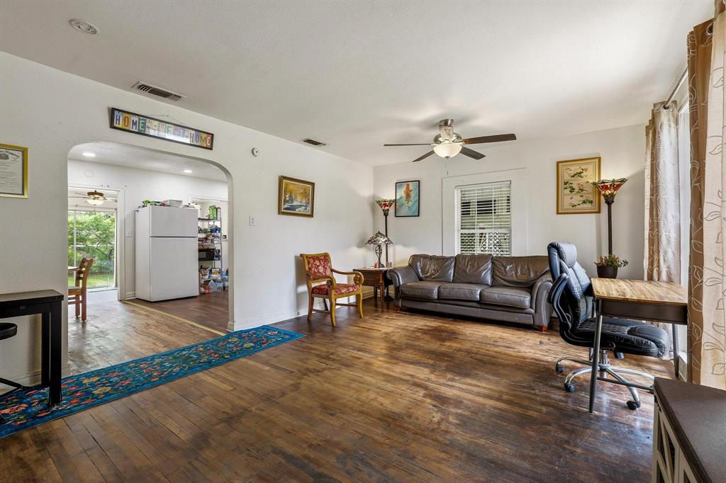 MUNSON & PURINTON, - Residential